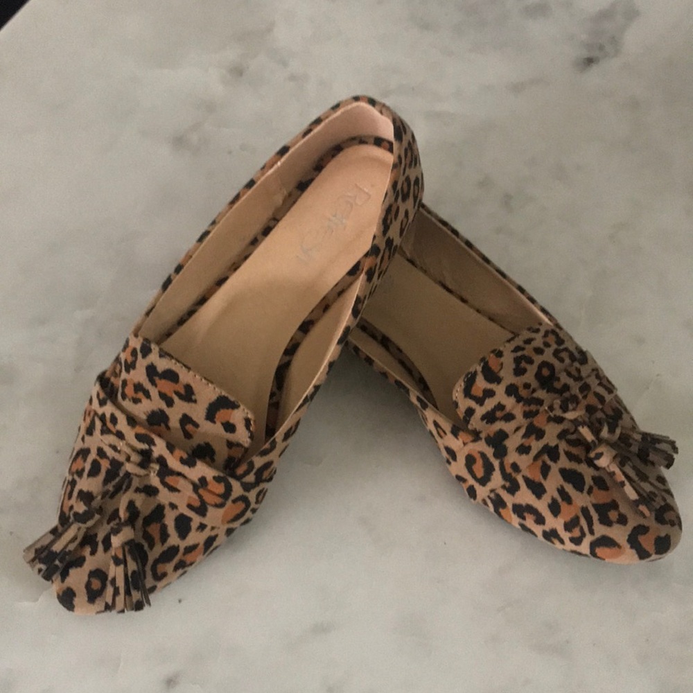 🐆NEW! LAST ONE!  Leopard flat loafers🐆 Size 8 - Picture 2 of 8